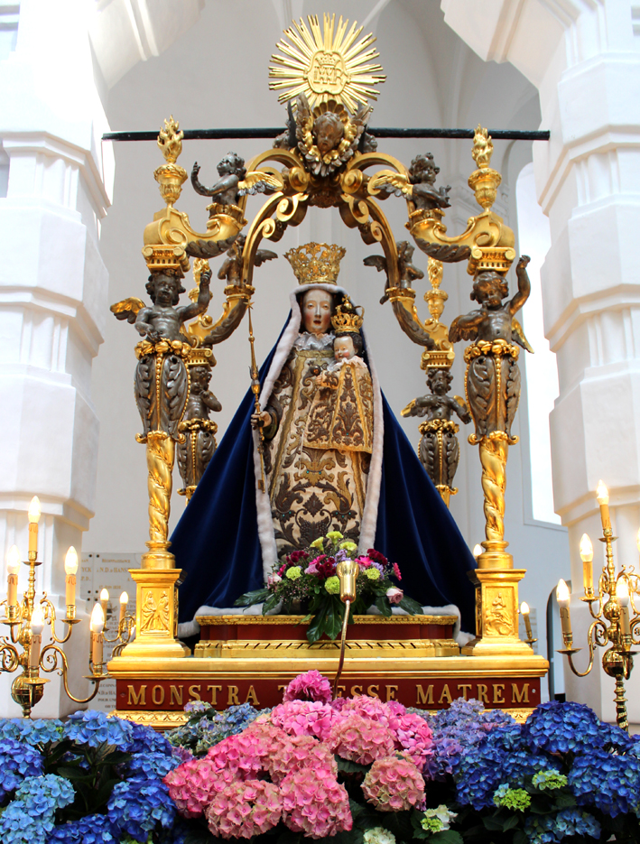 Mariabeeld Onze-Lieve-Vrouw van hanswijk Open Kerkendagen Mehelen