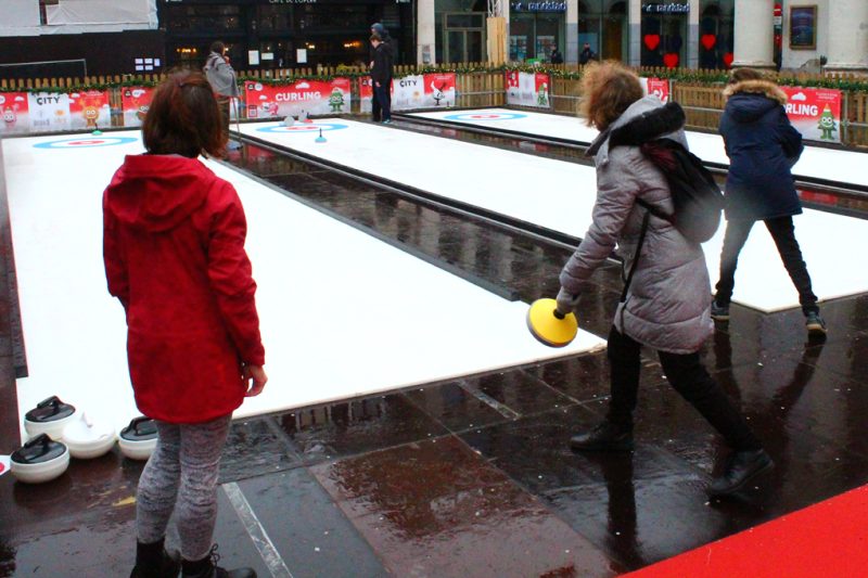 Curling lanes Place de la Monnaie Winter Wonders Brussels