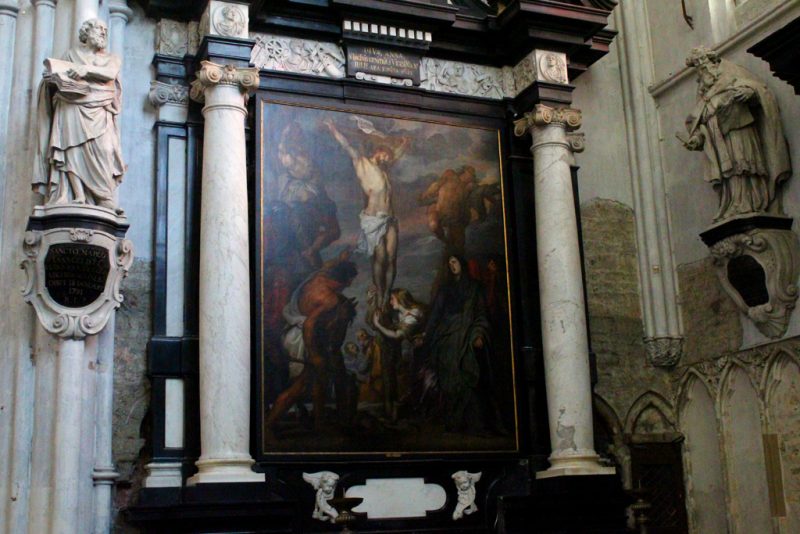 Christus aan het Kruis Sint-Romboutskathedraal Mechelen
