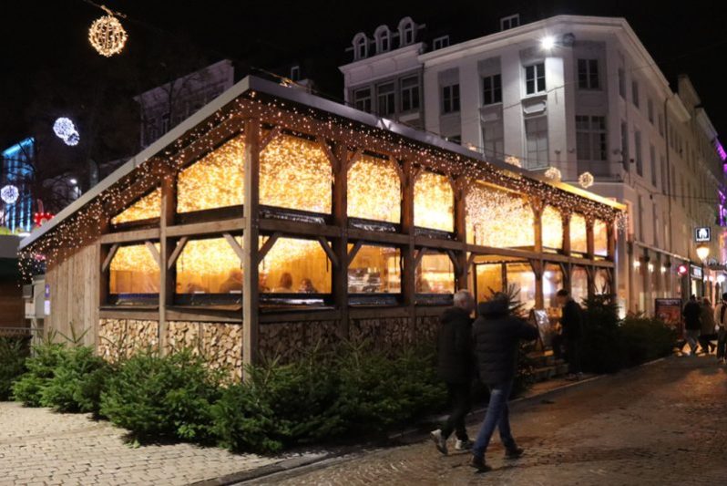 Place de la Cathédrale kerstmarkt Luik 2025
